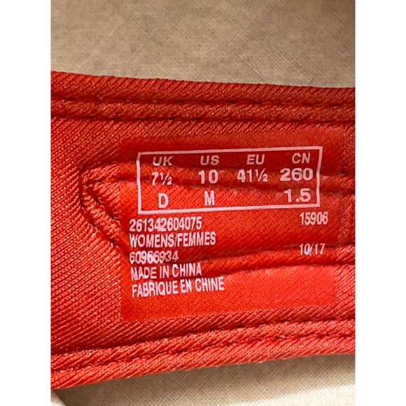 Clarks Collection Women's Size 10 Flip Flop Thongs Beach Slip On Comfort - Picture 4 of 5